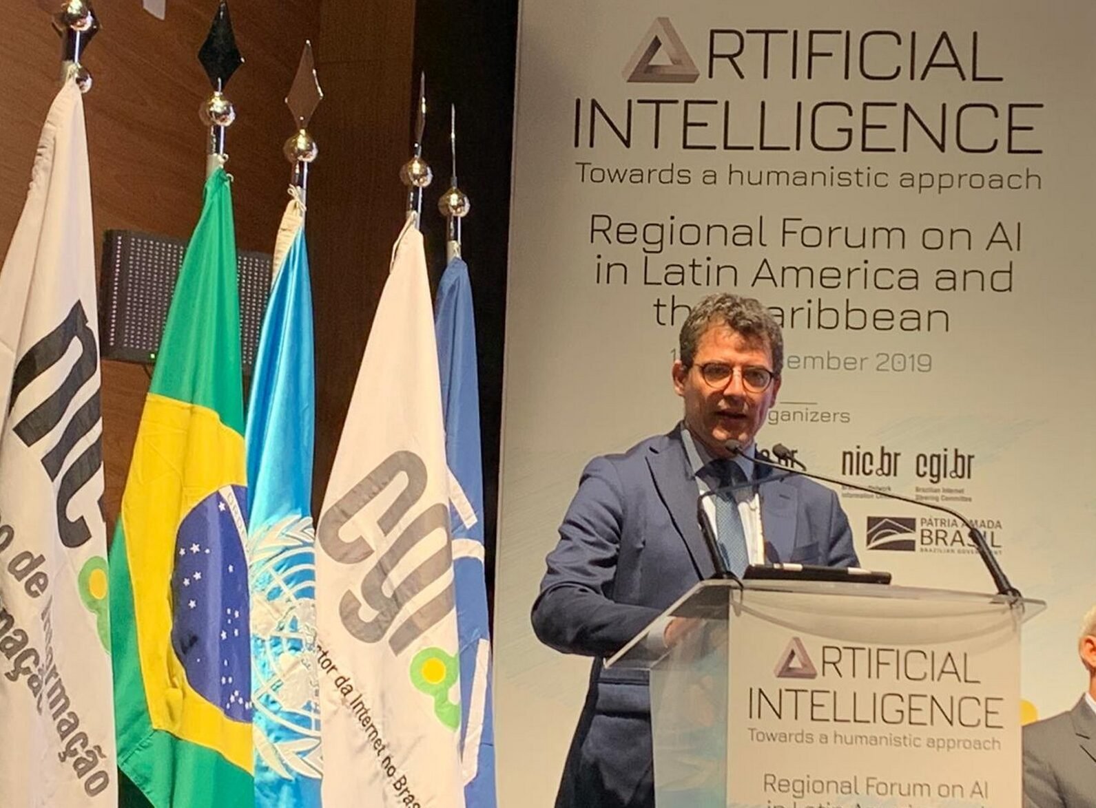Inteligencia artificial podría aumentar 5,1% la economía de América Latina en una década