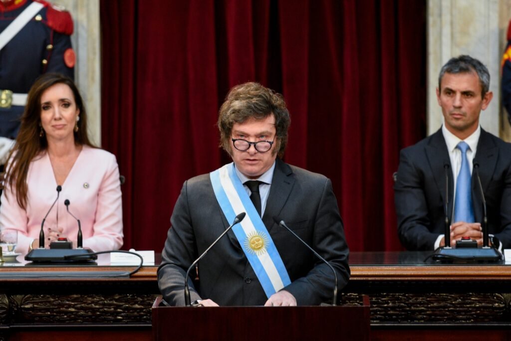 Argentina proyecta crecimiento de 4% para 2027 y una nueva reducción de la inflación